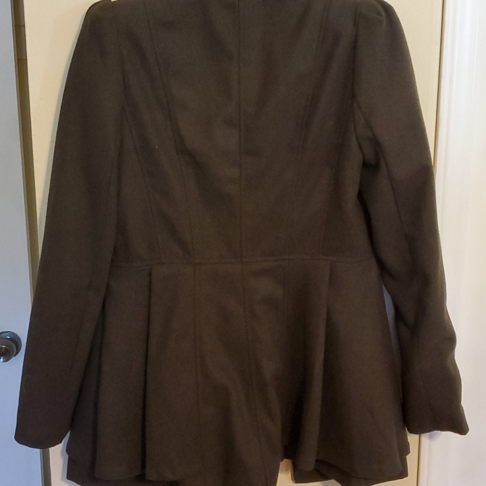 Jacket - Picture 4 of 4